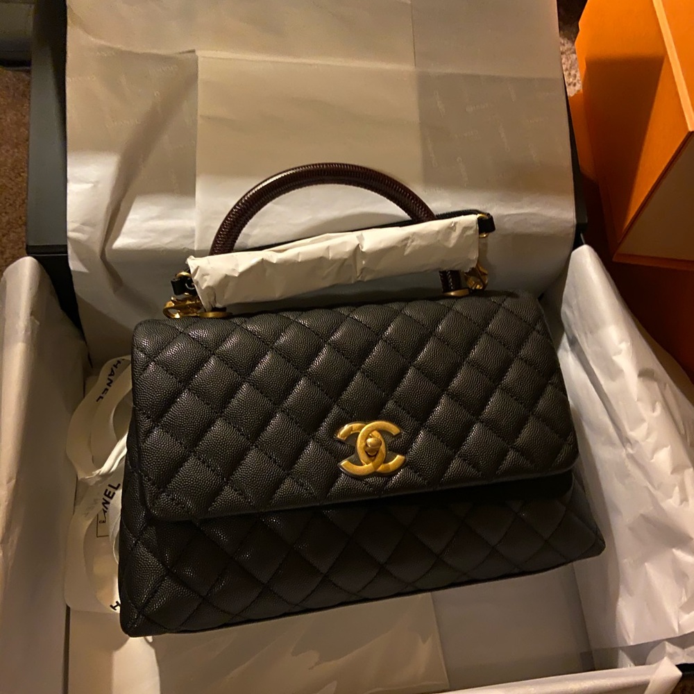 Chanel Coco Handle - Picture 5 of 6